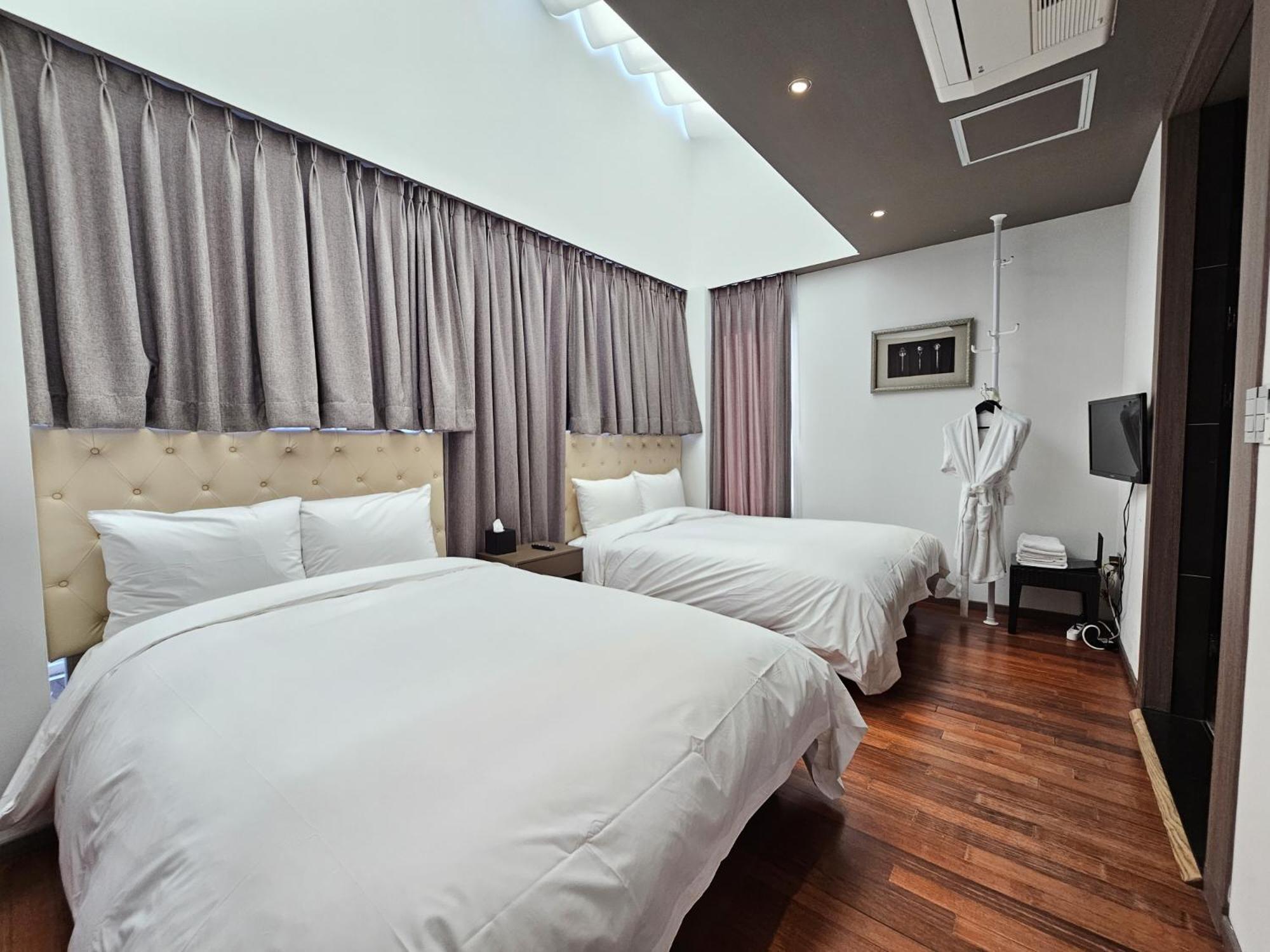 Jeju Hotel Scarboro Σεογκουίπο Εξωτερικό φωτογραφία